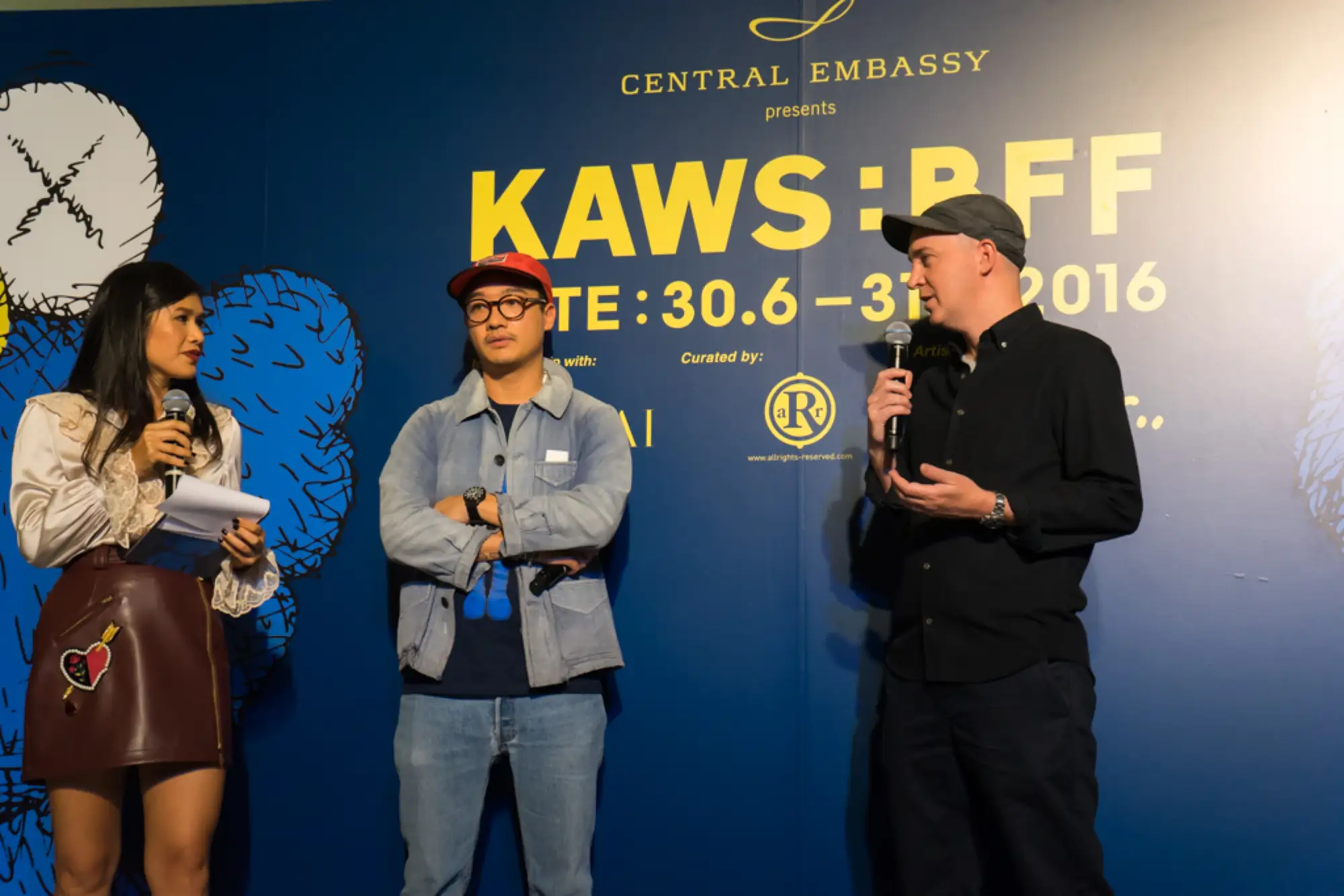 潮人看過來！KAWS:BFF曼谷展出 高度8米雕塑BFF超吸睛