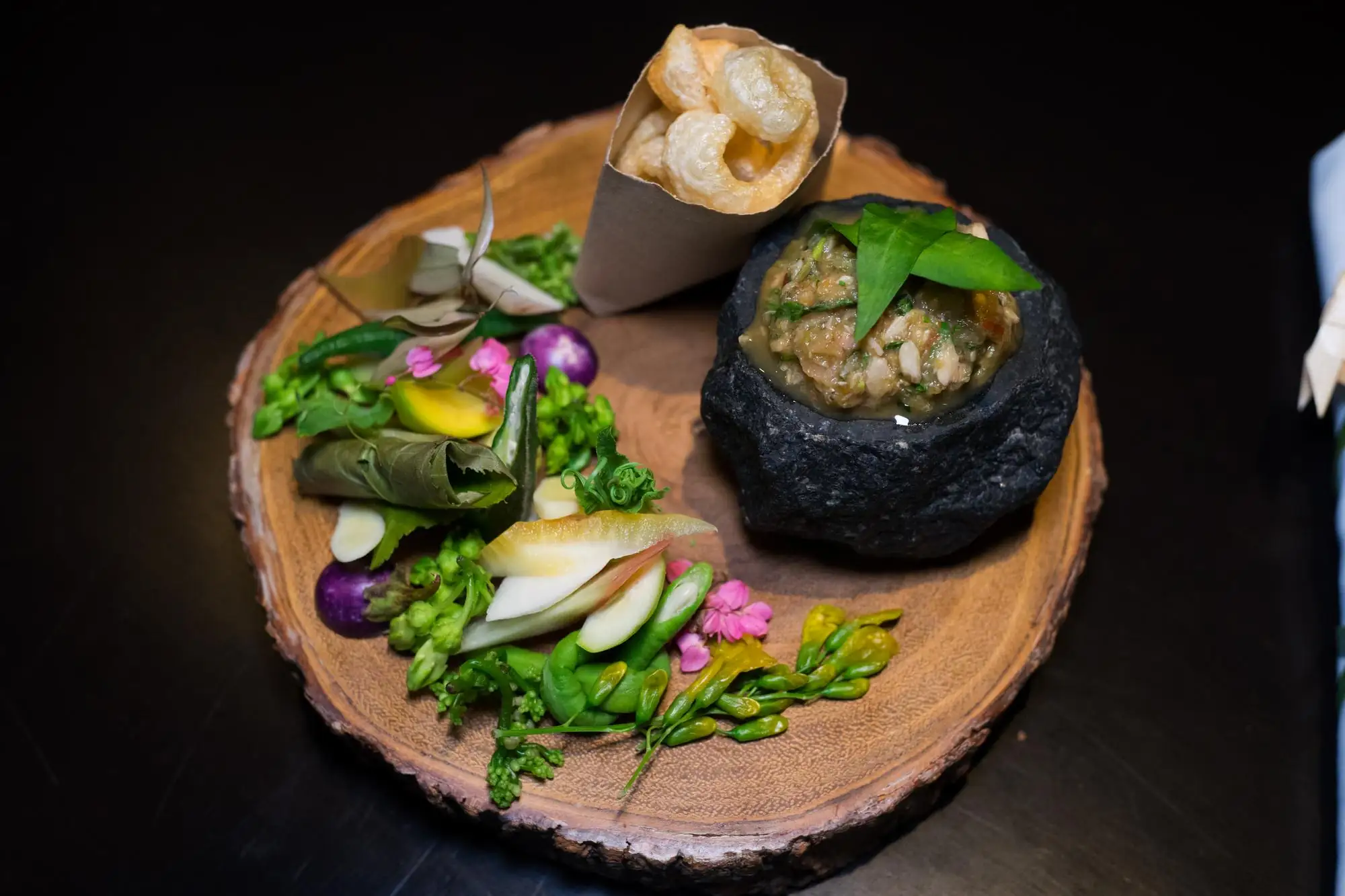 曼谷Bo.Lan提升傳統泰式料理精緻度，賣相與口感兼具