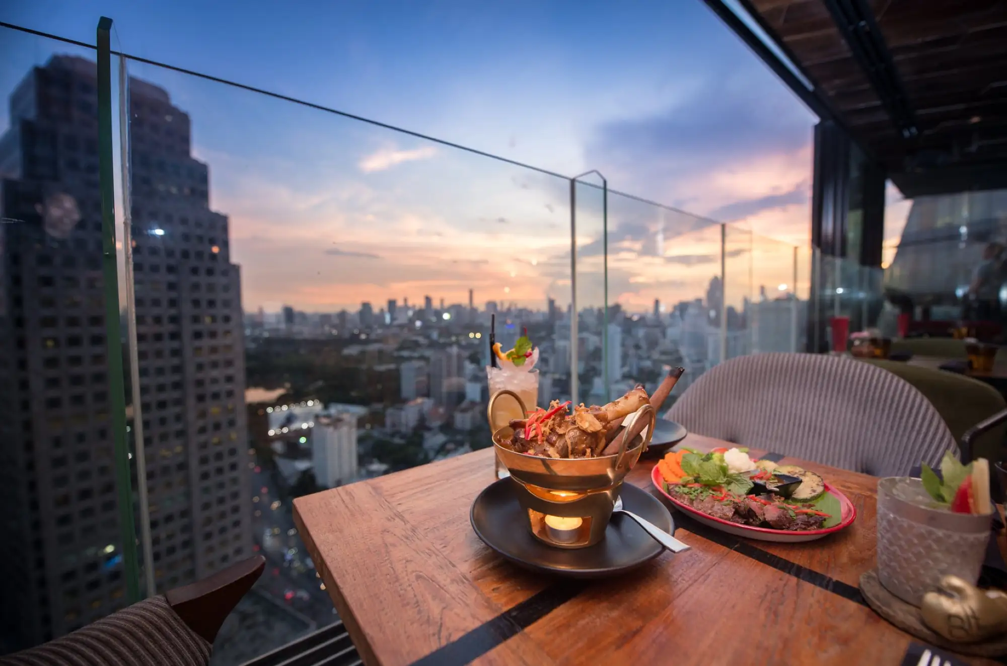 曼谷Heightz結合高空酒吧與景觀餐廳(FB)