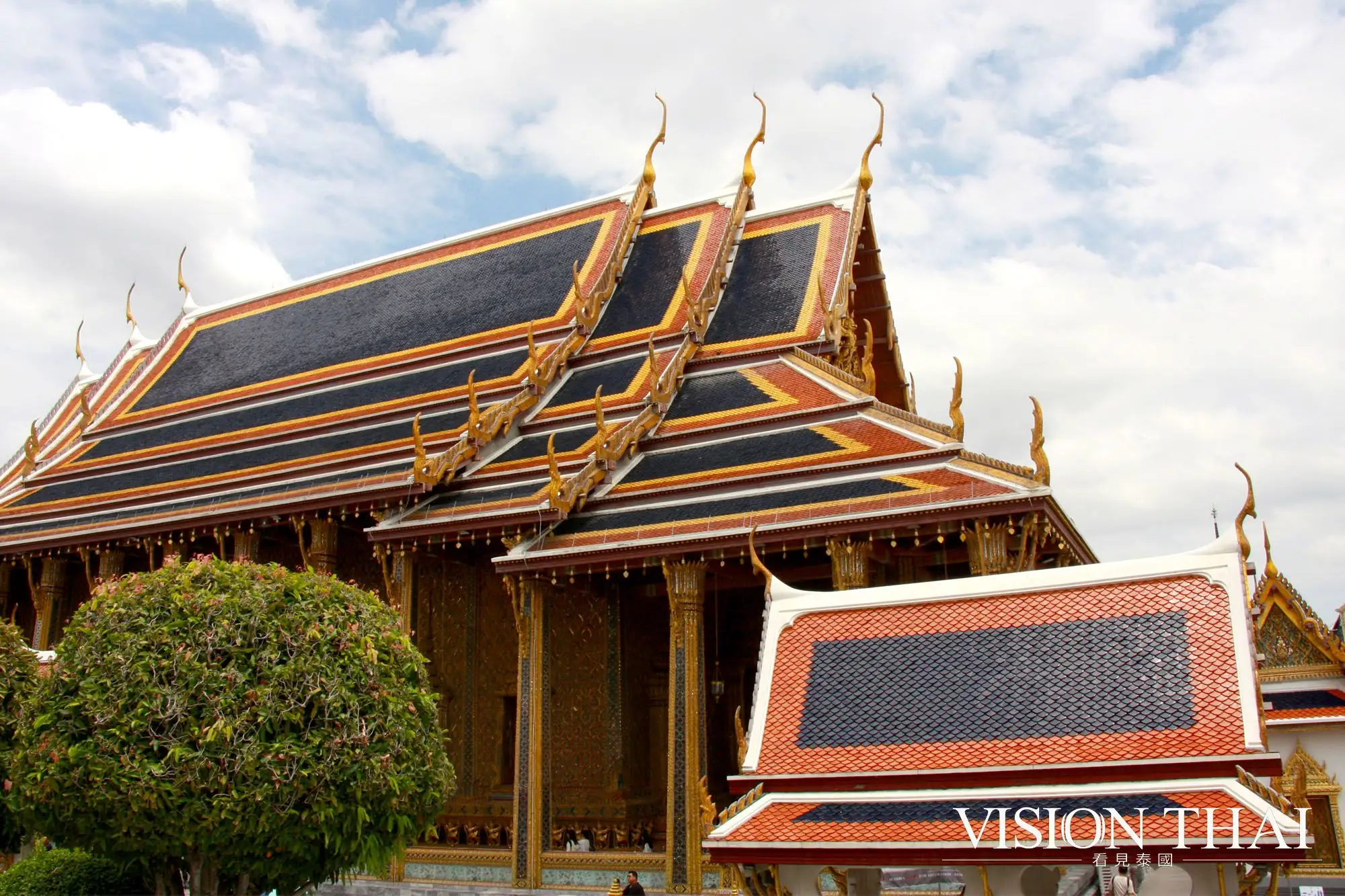 曼谷玉佛寺，供奉至尊国宝玉佛。