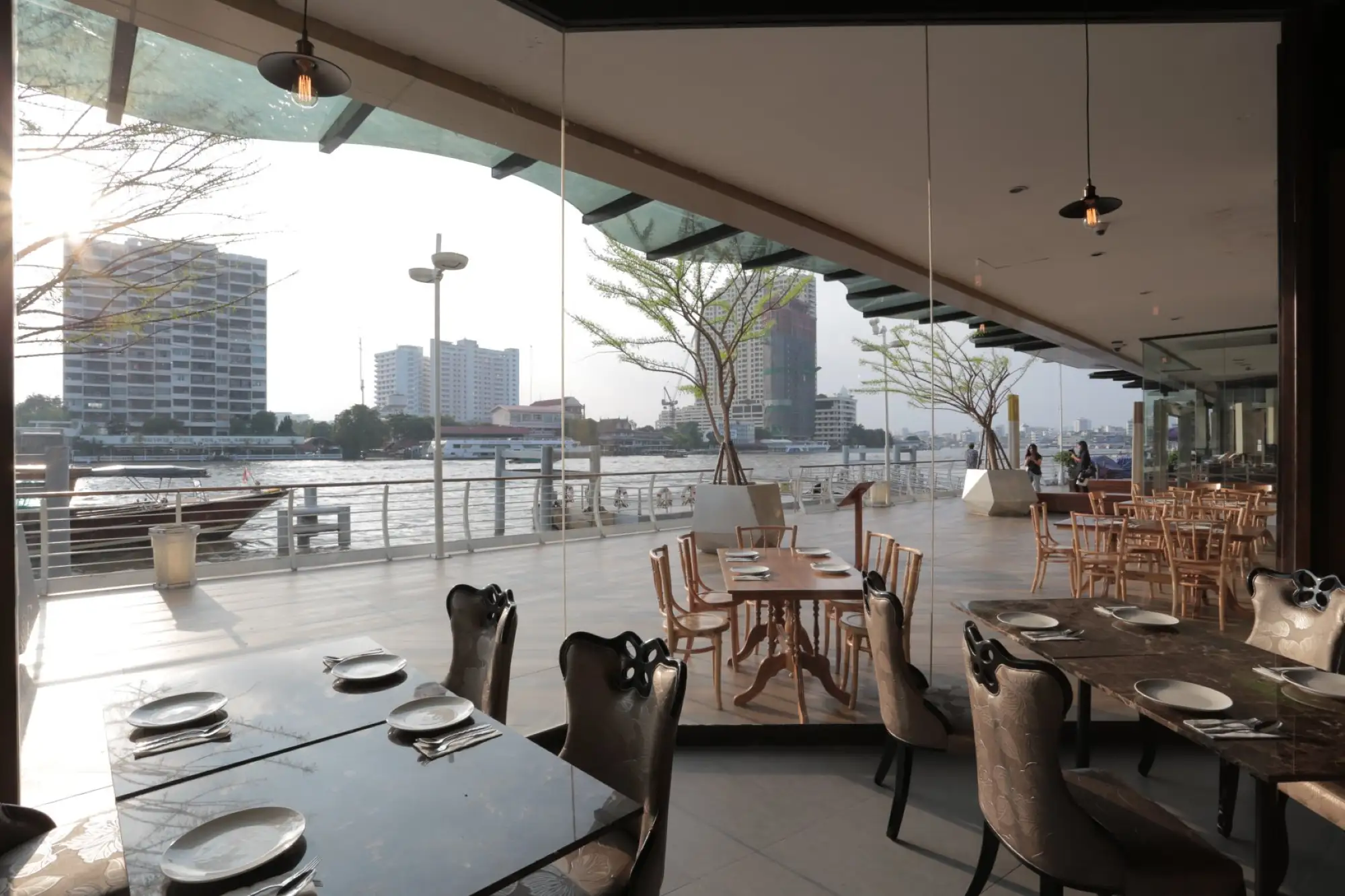 曼谷河岸餐廳River Port視野極佳