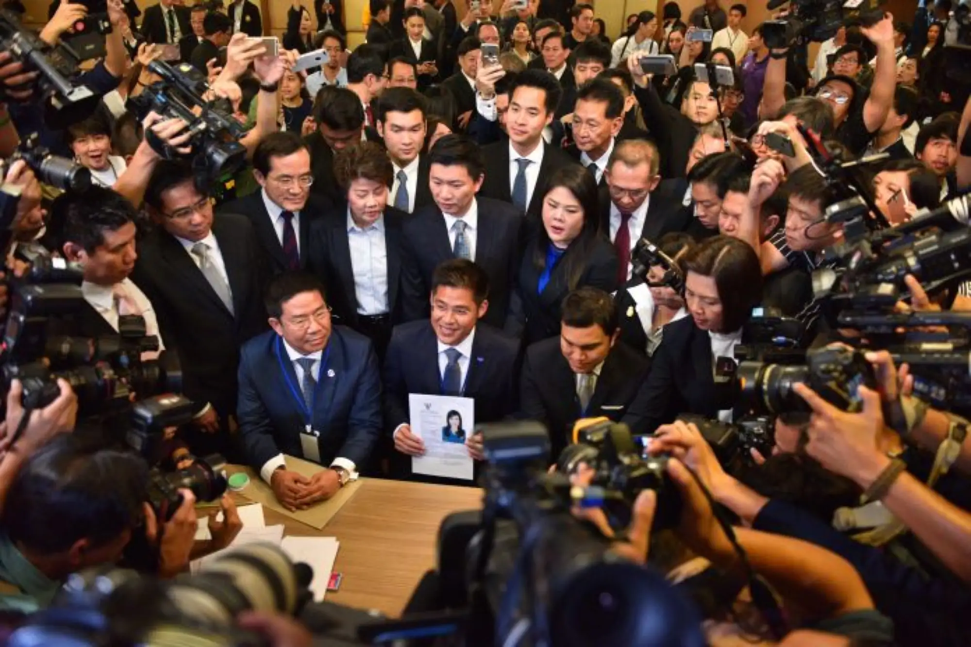 泰國政治震撼彈 皇室長公主烏汶叻宣布成為總理候選人