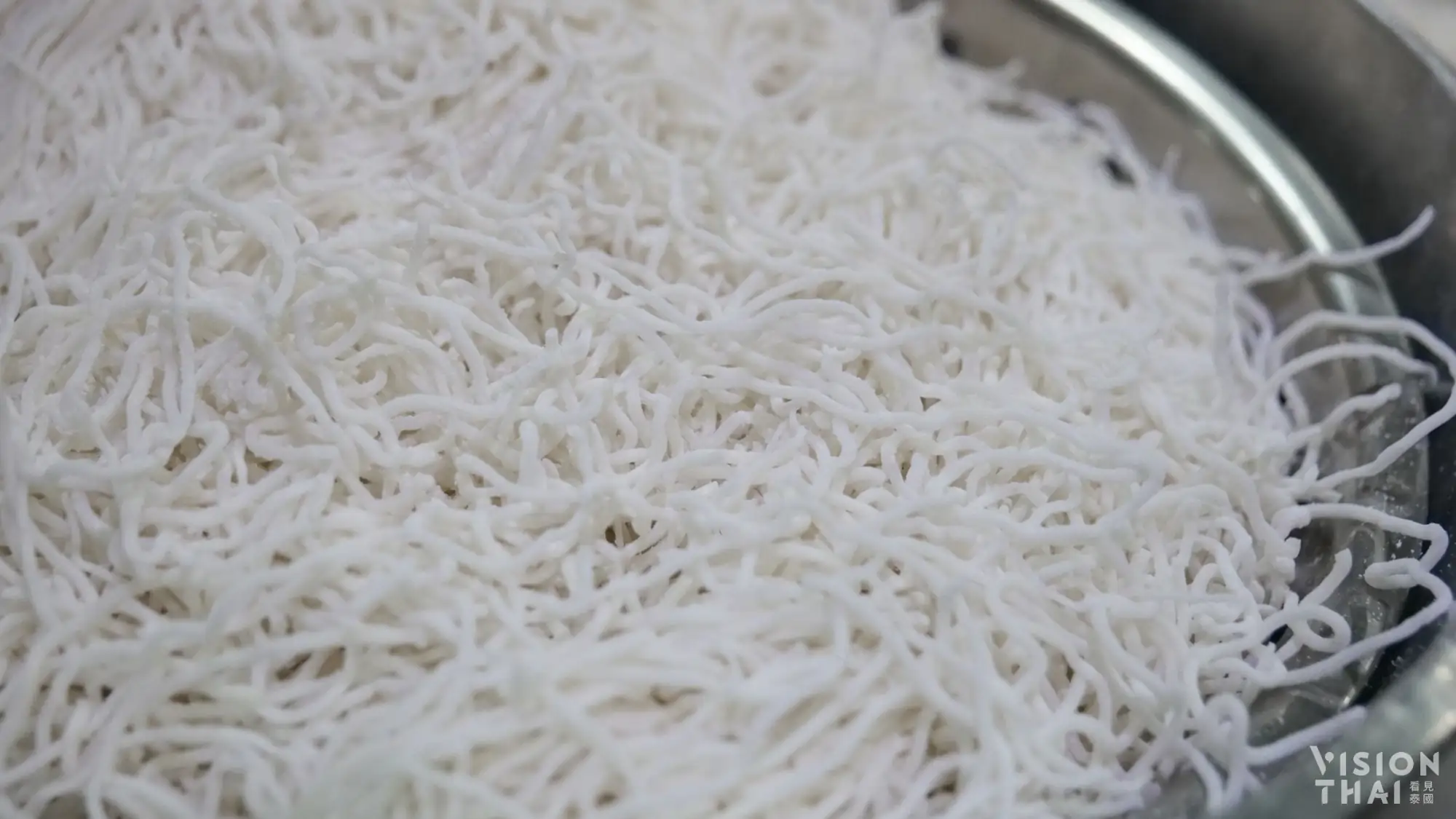 越式粿汁麵條以木薯粉和米粉製成（VISIONTHAI看見泰國）