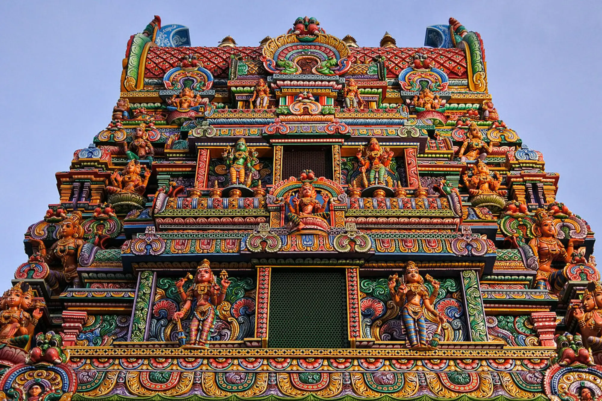 曼谷馬里安曼印度廟坐落於曼谷是隆路