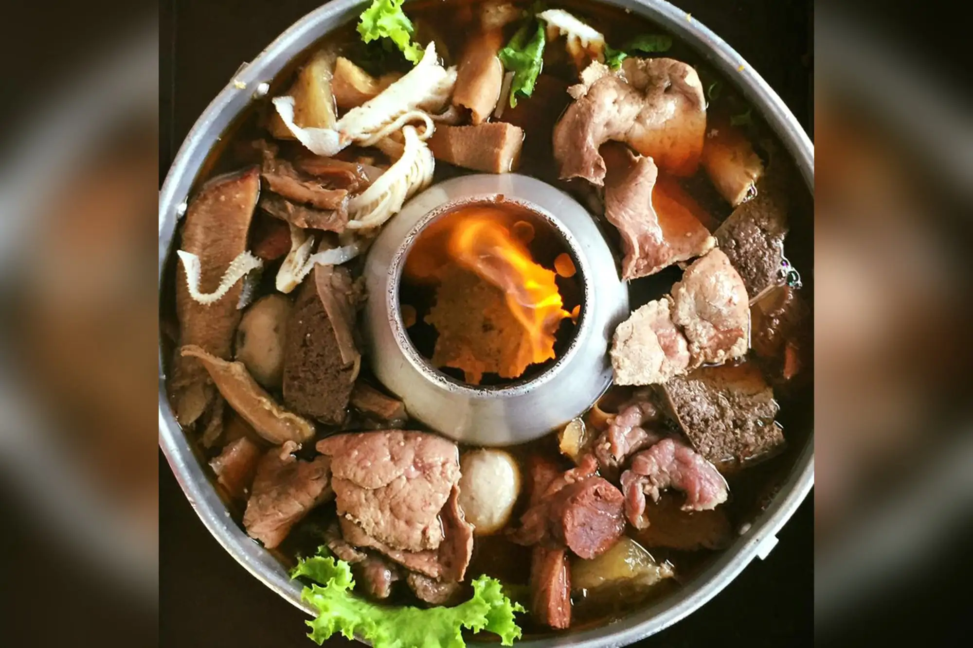 清迈Rote Yiam牛肉面聚餐必点牛肉火锅（网路图片）