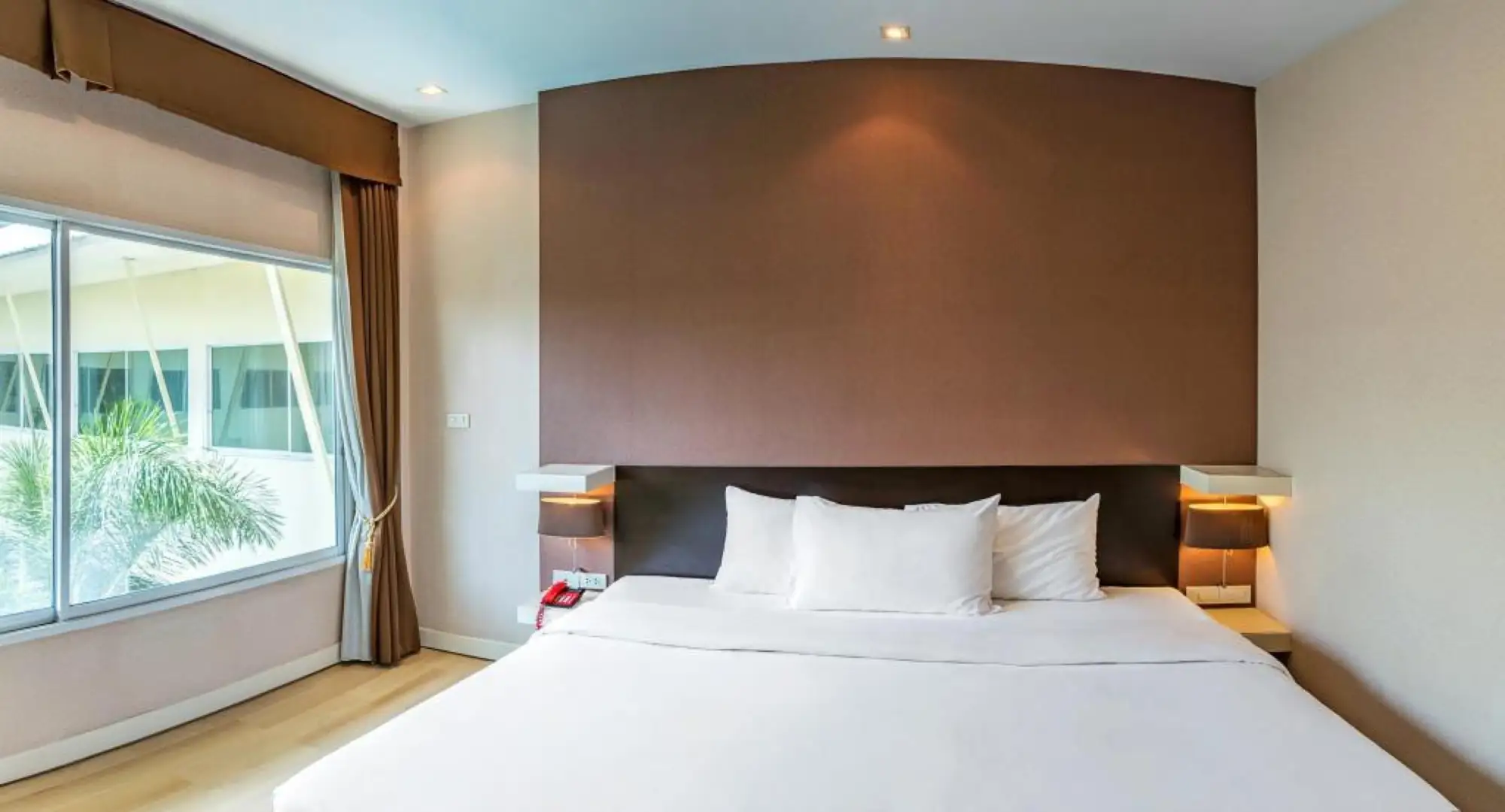曼谷素坤逸秋飯店提供14天隔離檢疫住宿（圖片來源：Agoda）