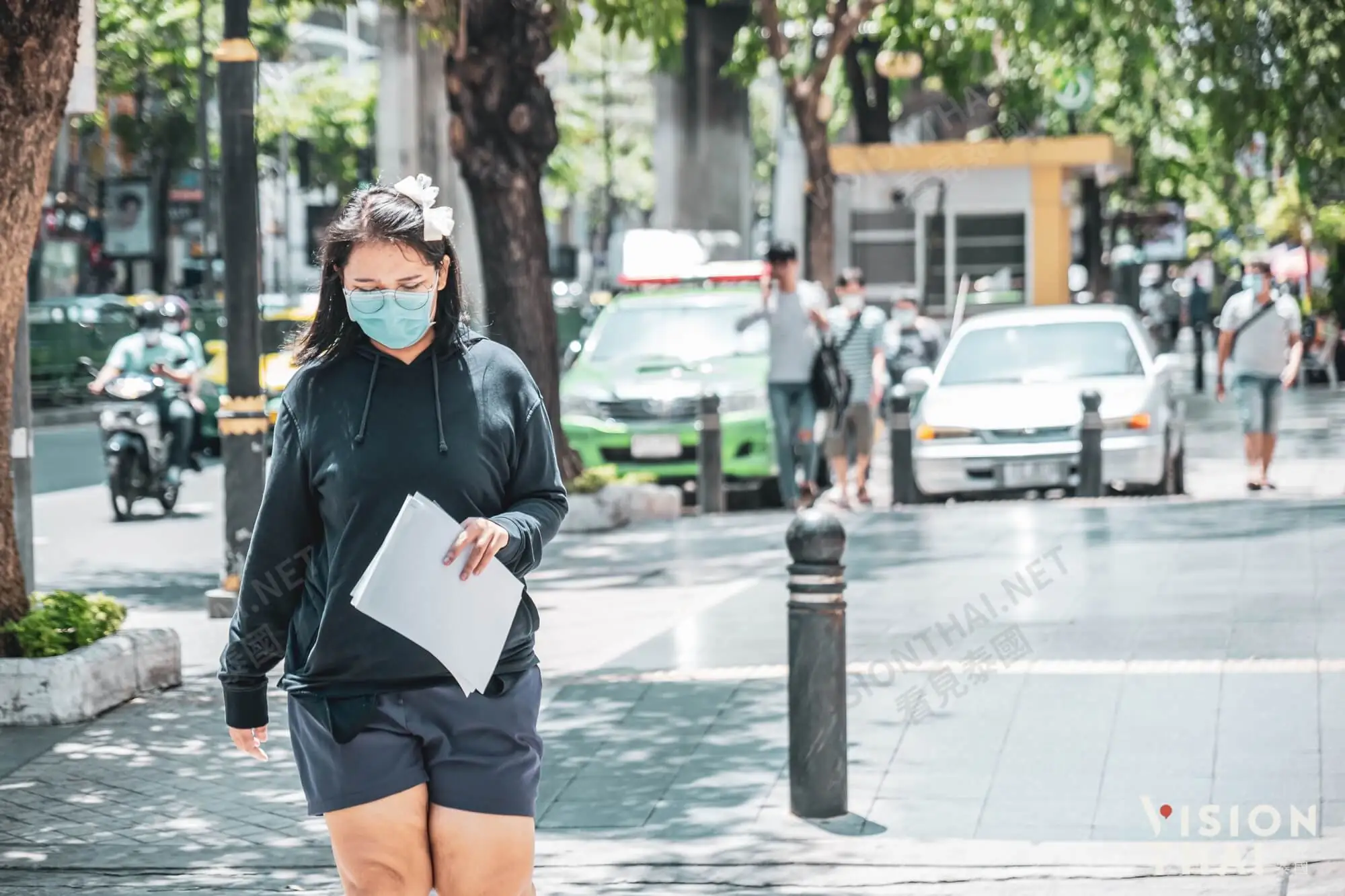 泰國確診再增527例 疫情嚴峻5府 巴育總理堅稱不封鎖 但設最高管制（圖片來源：VISION THAI看見泰國）