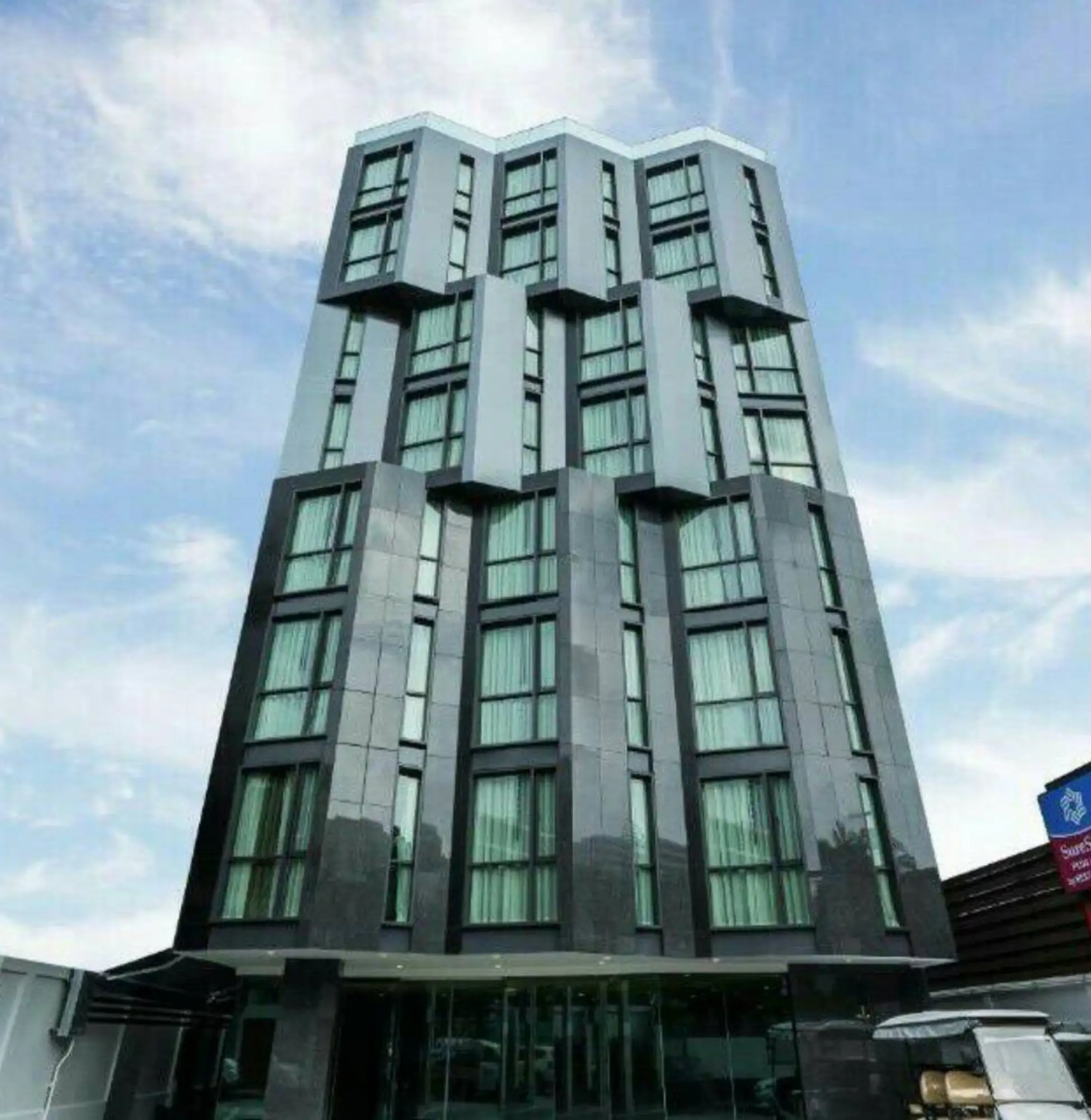 曼谷素坤逸2巷最佳西方舒心酒店（图片来源：SureStay Plus Hotel by Best Western Sukhumvit 2）