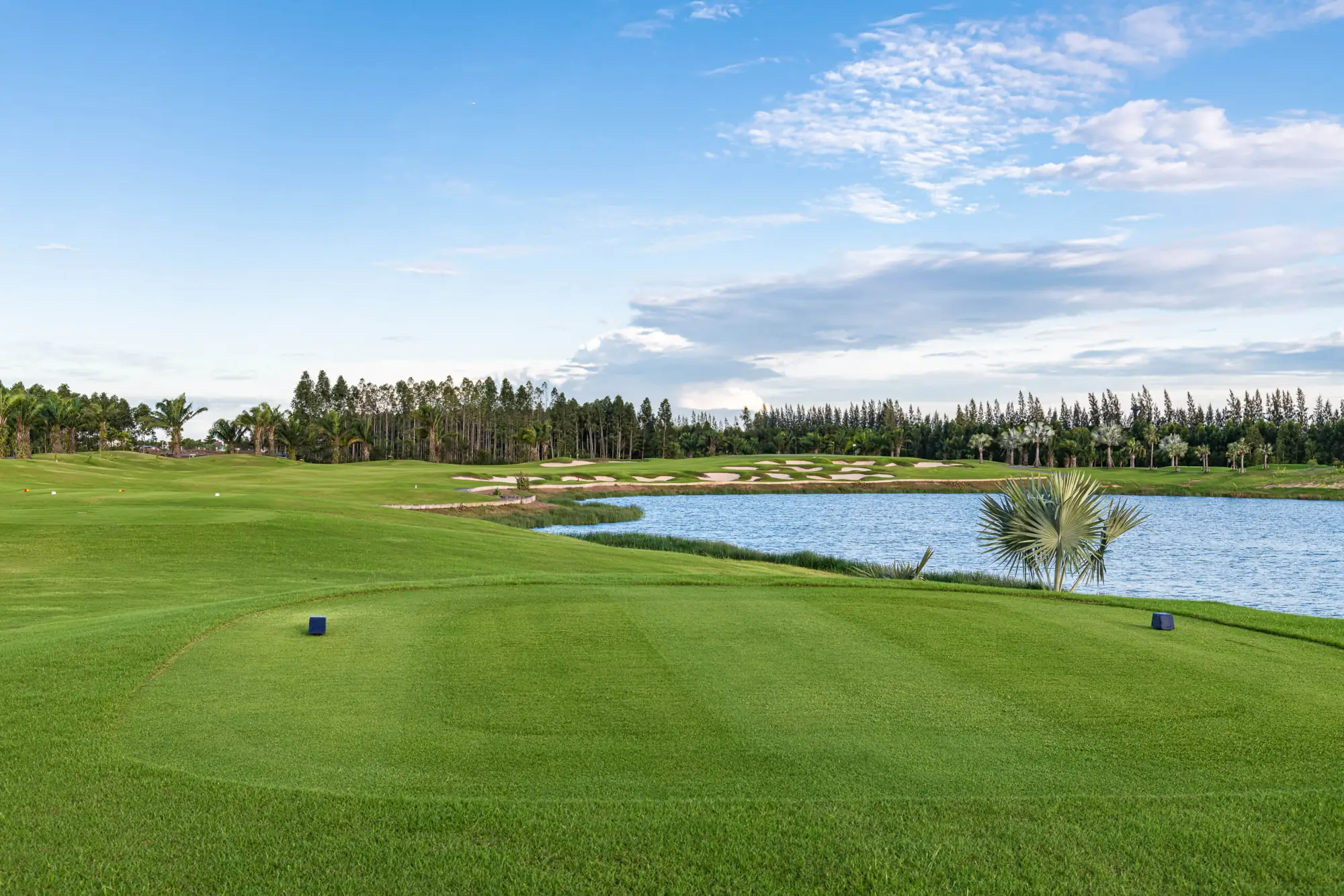 泰國高爾夫防疫度假村推薦Artitaya Golf Club（圖片來源：Artitaya Golf & Resort）