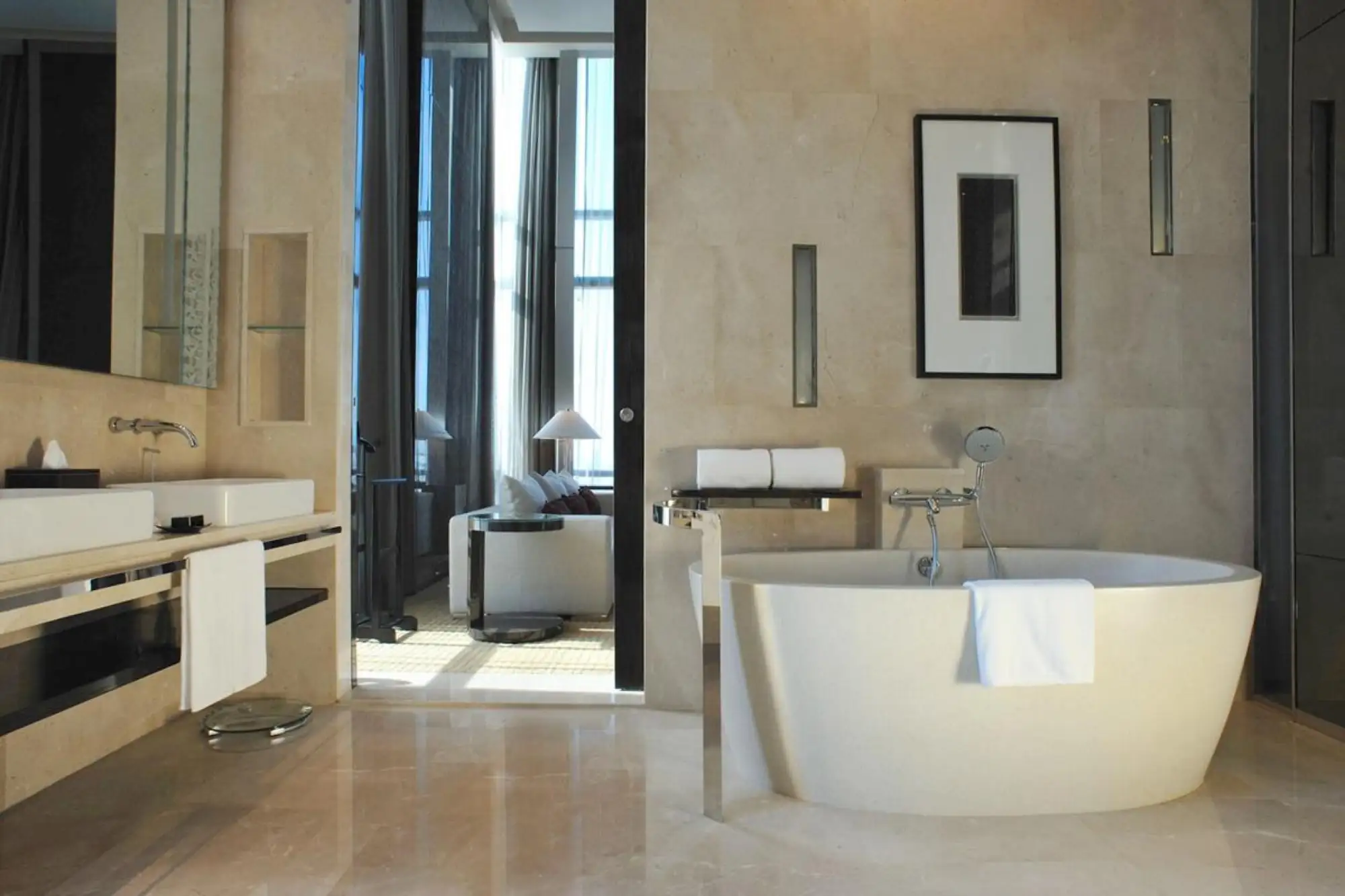 曼谷艾美酒店 ASQ隔離住宿 總統套房-浴室（圖片來源：Le Méridien Bangkok）