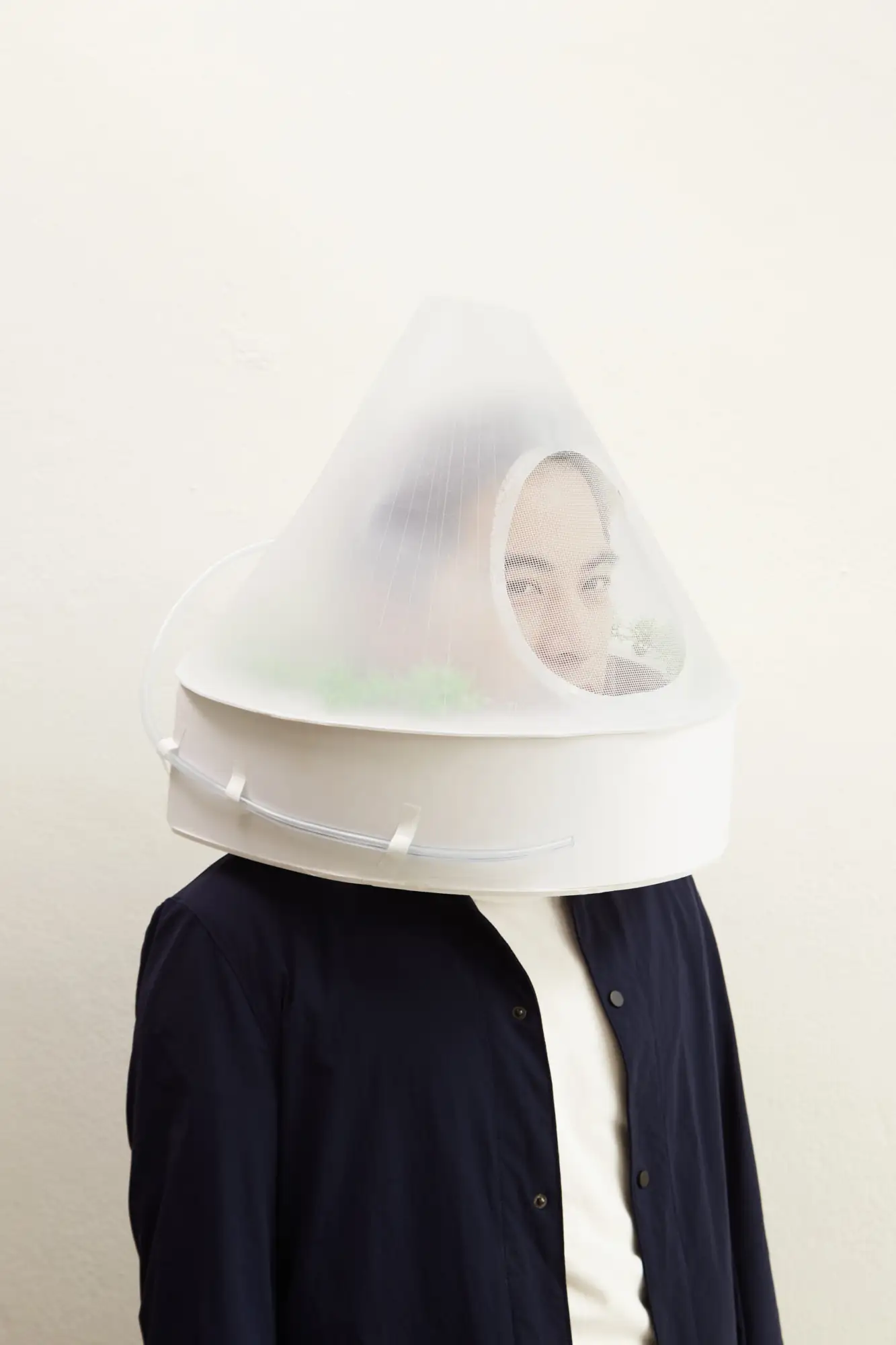  「口罩未來(Mask_Future)」展出後新冠未來時代中口罩設計競賽裡的26件作品（來源：BKKDW 2021）