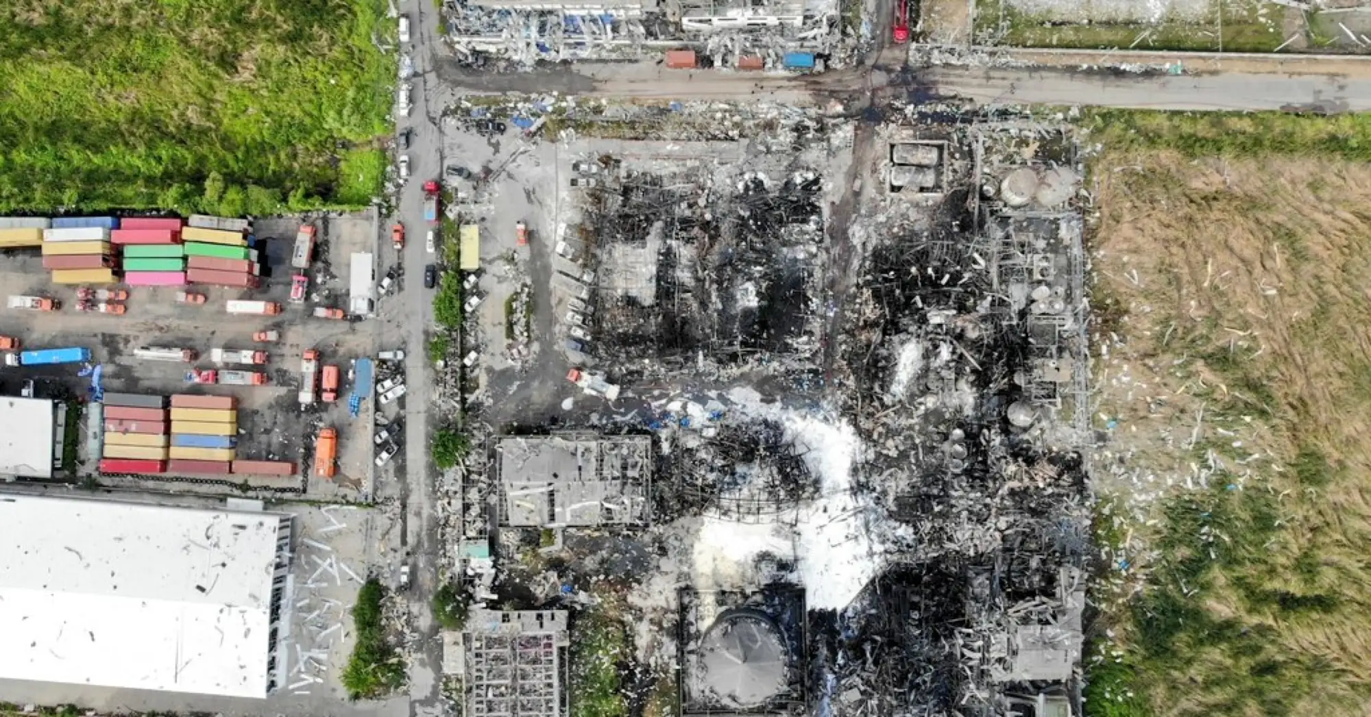台資明諦泰國化工廠爆炸 工程師委員會推測化學物質外洩釀禍(圖片來源：Twitter)