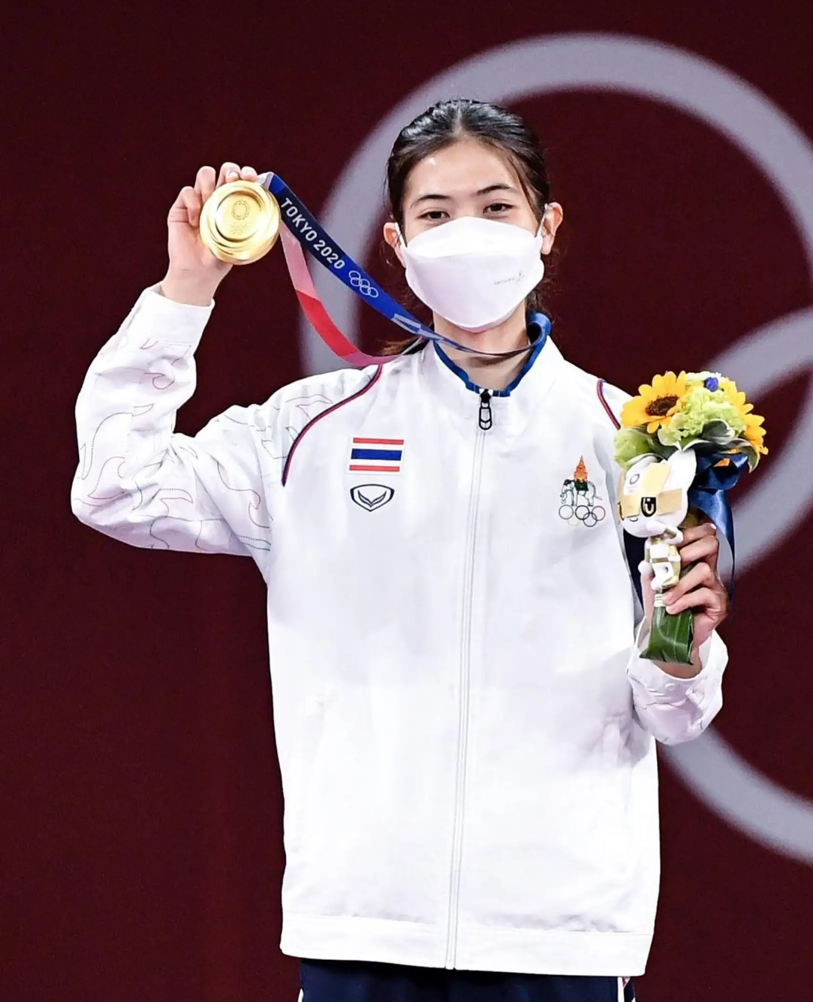 她的努力最终在东京奥运得到回报，带回泰国第一面跆拳道项目金牌（图片来源：IG@ panipak2540）
