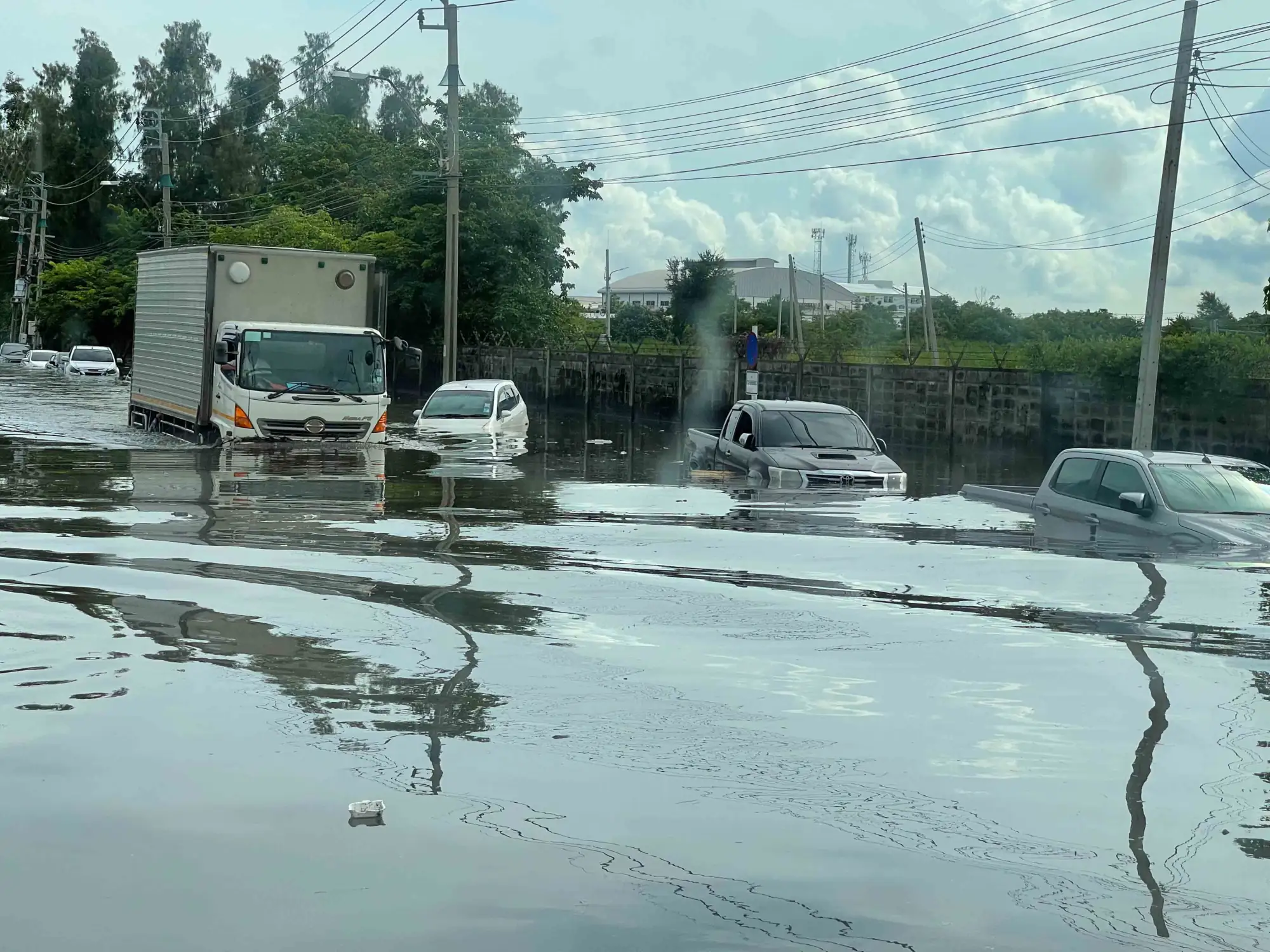 泰国挽蒲工业区豪雨酿灾（来源：看见泰国阅众提供）