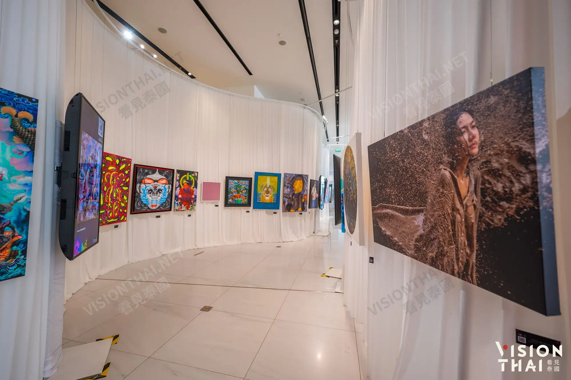 泰国数字艺术节(TDAF 2022)曼谷ICONSIAM展出1400个NFT艺术品（来源：看见泰国）