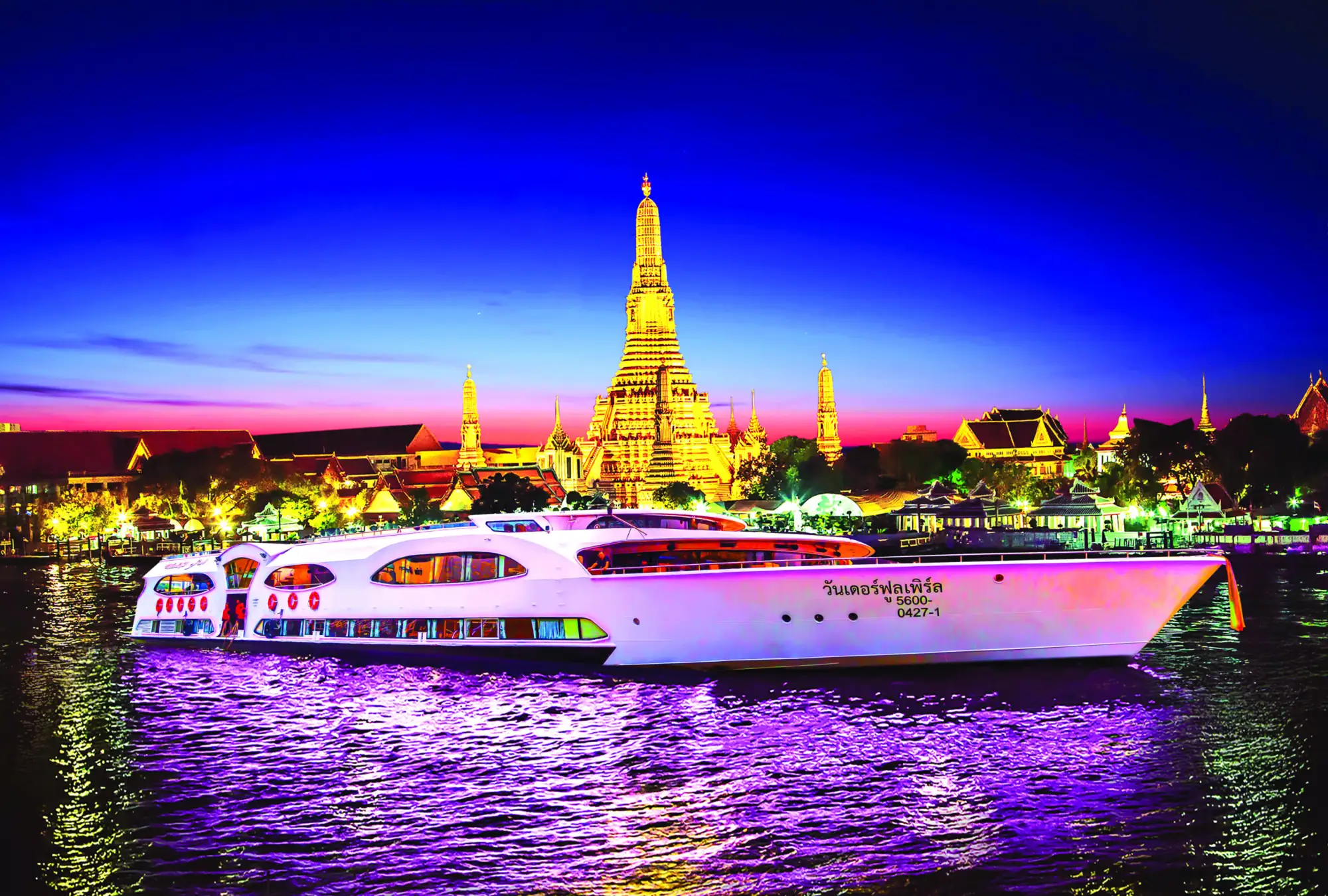 曼谷璀璨珍珠號遊船是一艘3層樓豪華郵輪 是眾多選項中最大型、最豪華（圖片來源：業者提供）