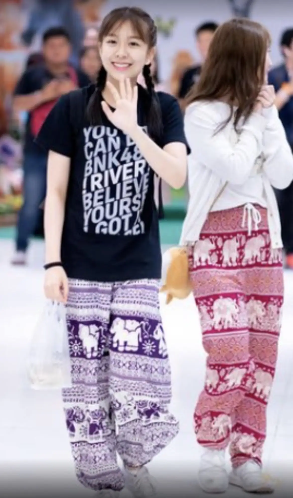 泰国大象裤穿搭参考（图片来源：沪江泰语）