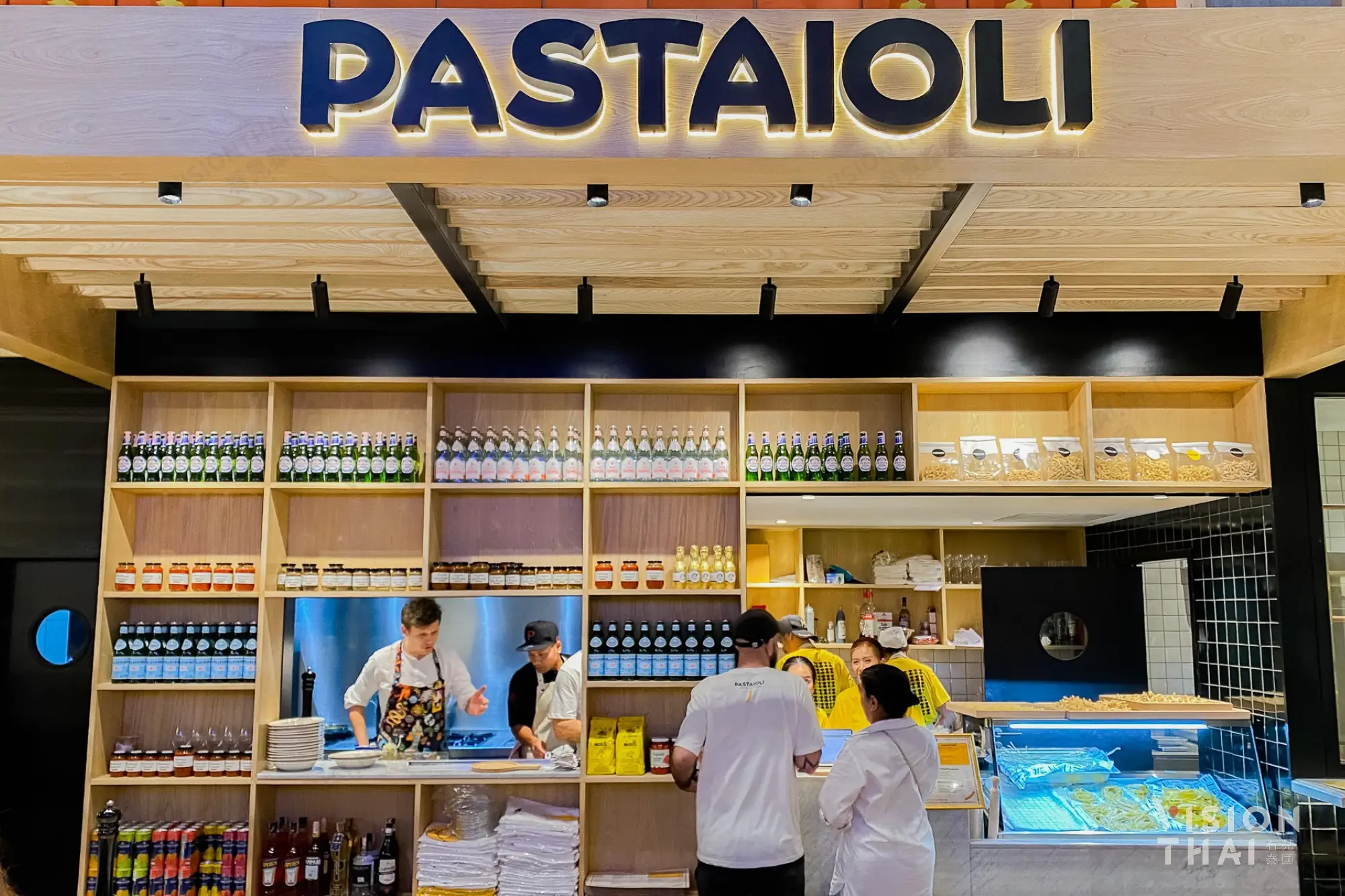 曼谷EMSPHERE購物中心，獨家美食品牌Pastaioli！（圖片來源：Vision Thai 看見泰國）