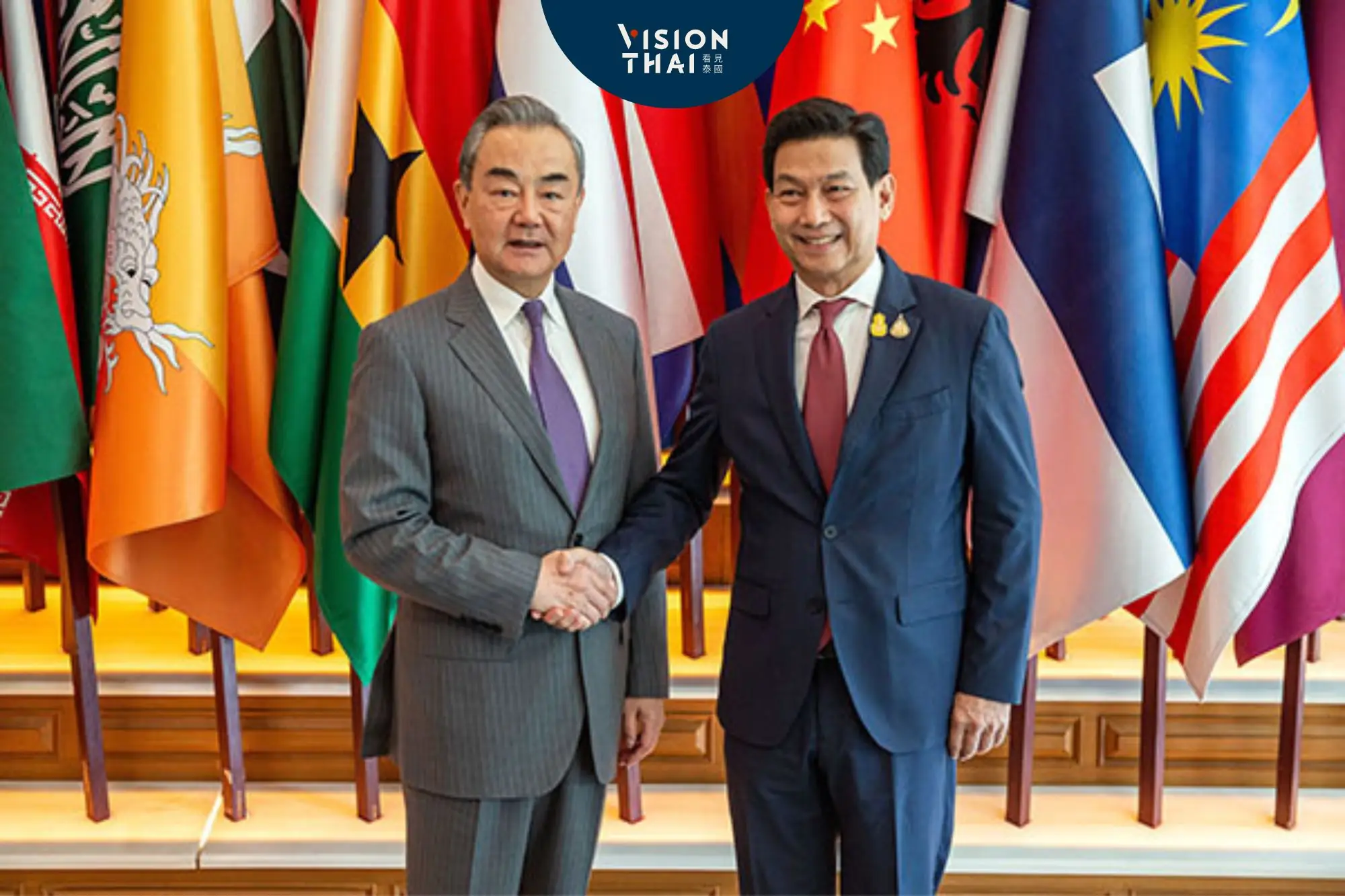中國外交部長王毅訪泰國 正式簽訂中泰永久免簽協議（圖片來源：中國駐泰大使館網站）