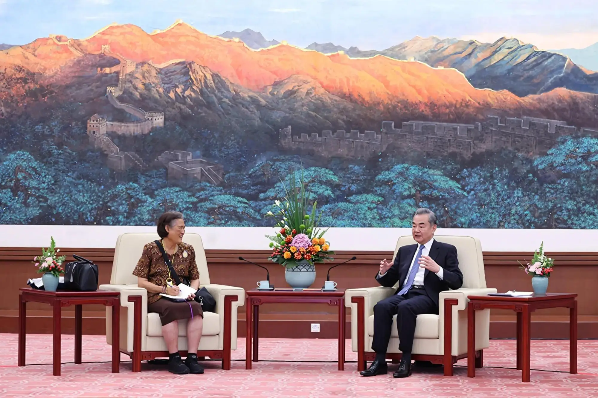 泰國詩琳通公主訪中國 會晤外長王毅（來源：中國外交部）