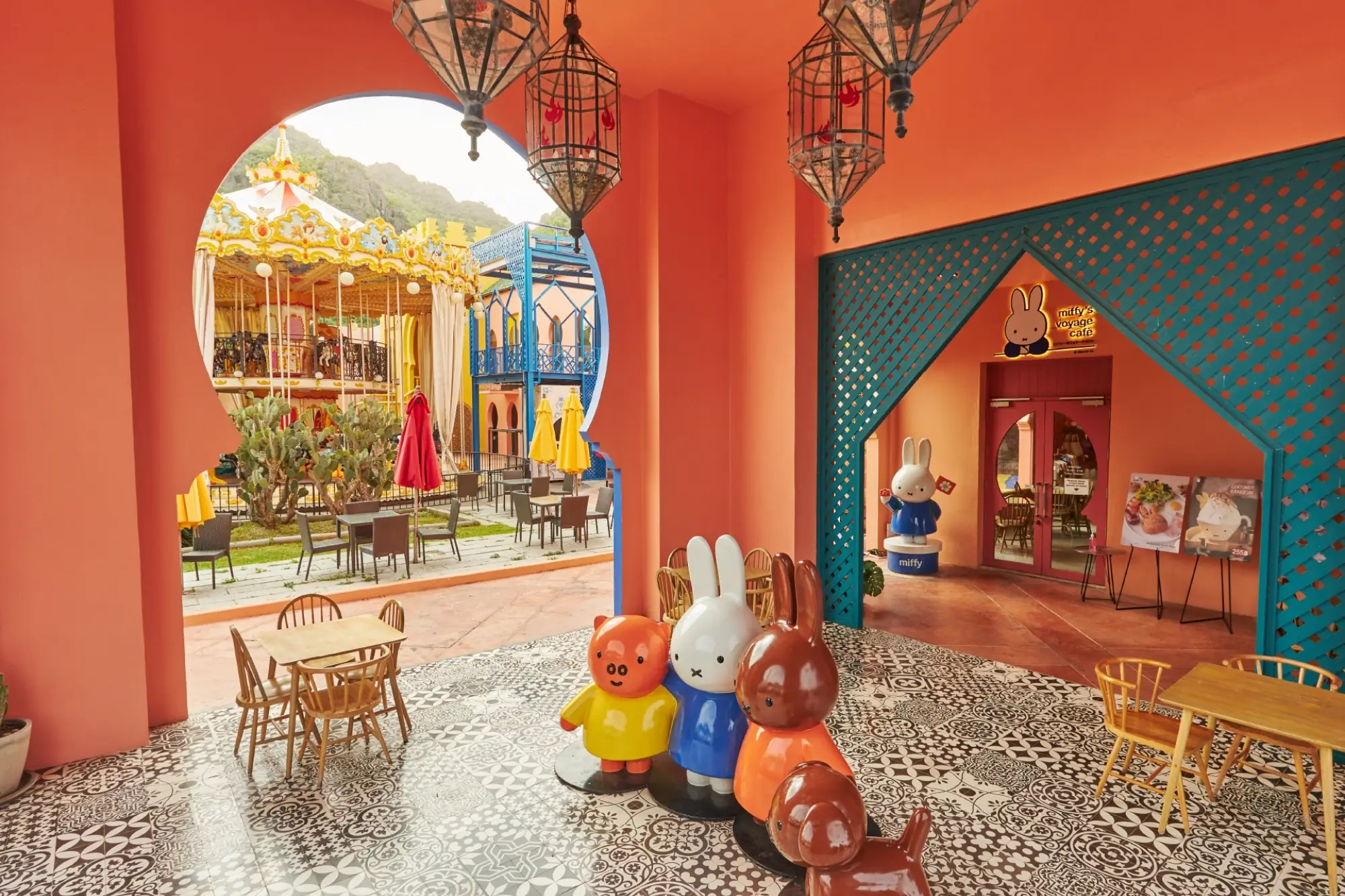 华欣的米飞兔主题餐厅Miffy's Voyage Café Camel Republic，随处可以看到米飞兔的元素。（来源：官方社群）