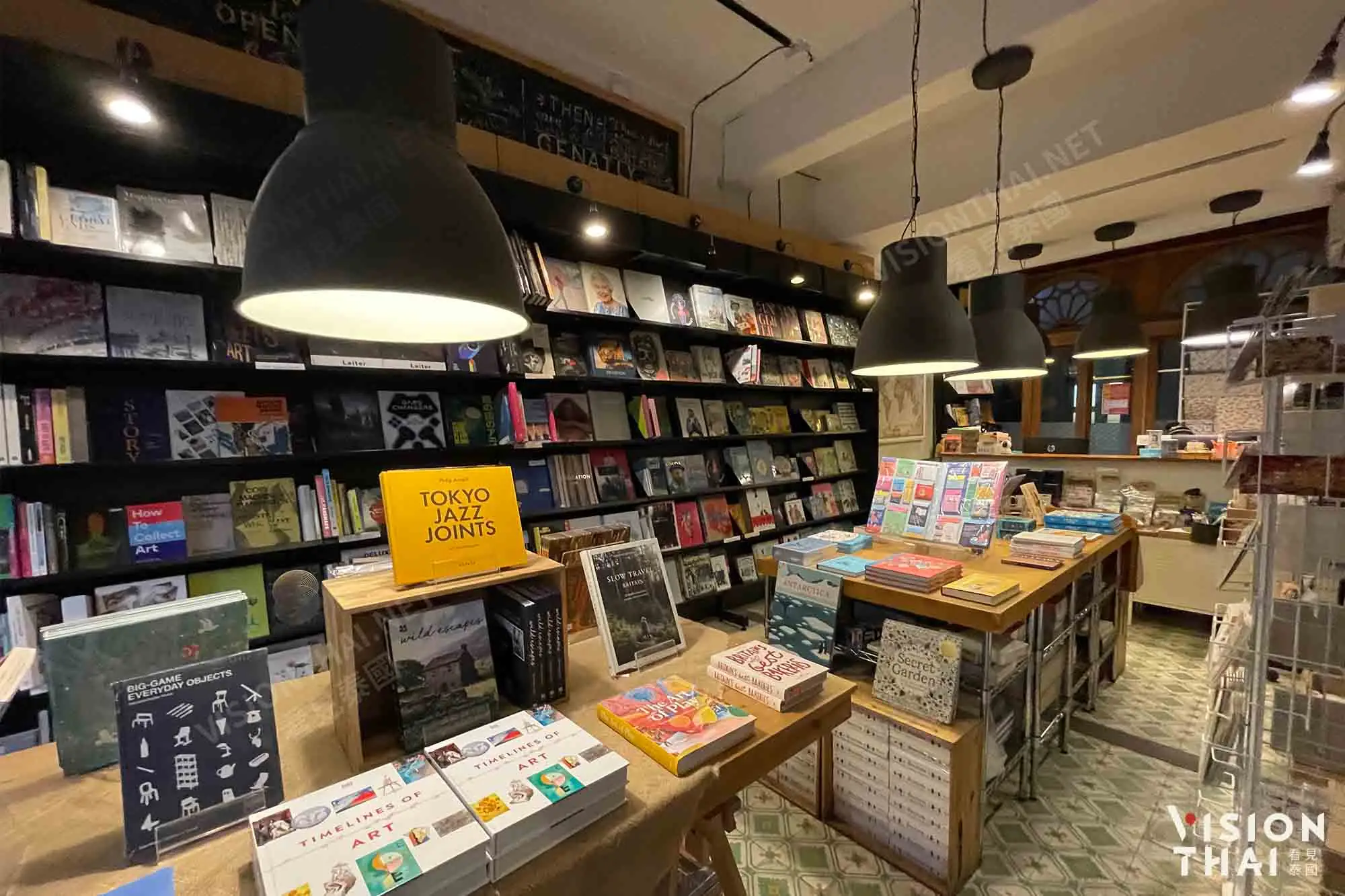 The Booksmith Bookshop：清邁的摩登英文書局（來源：Vision Thai 看見泰國）