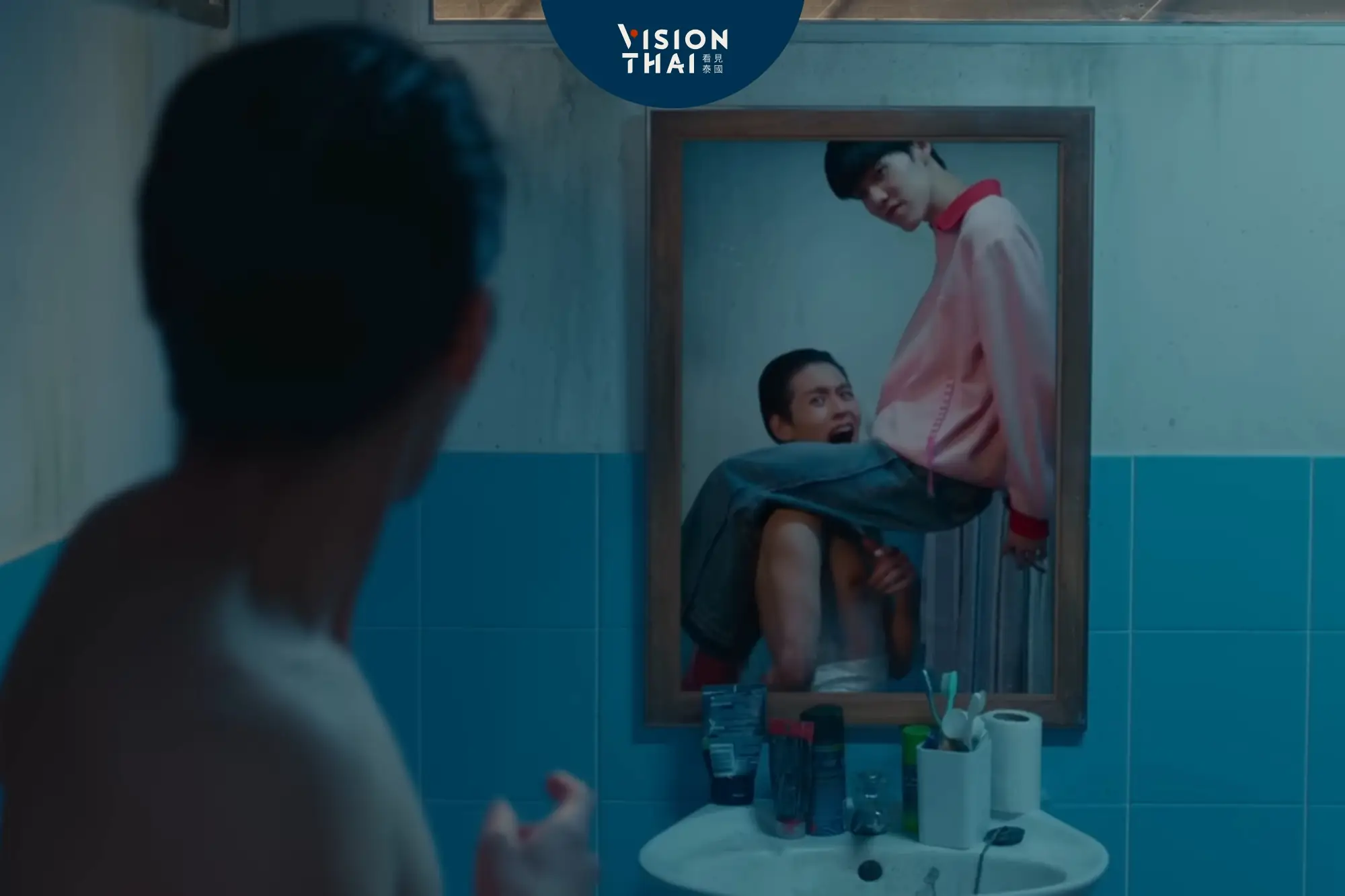 泰版《鬼家人》BKPP神還原舞孃、臭直男!人鬼戀爆笑互動(來源:官方預告片)