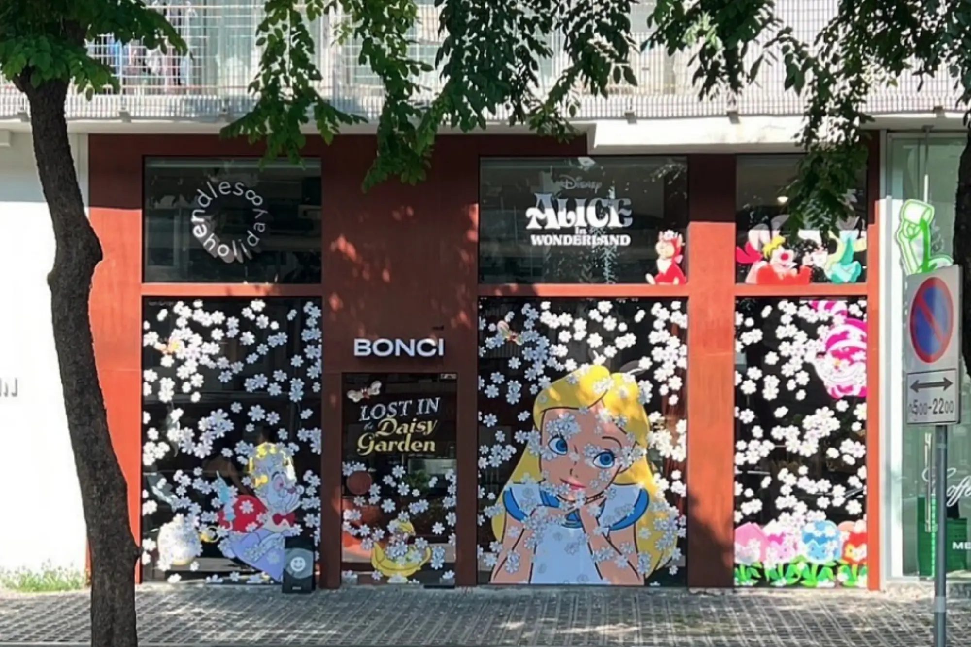 BONCI是艺术家、品牌常合作的咖啡厅，也会有联名餐点唷！（来源：官方社群）