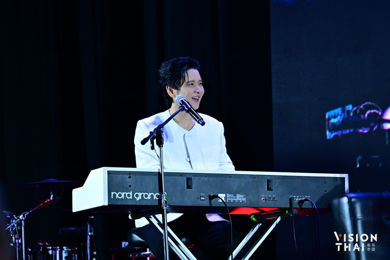 泰國人氣鋼琴家Tor麥聖杰,把MAMA的味覺記憶化成動人旋律。(來源:官方提供)
