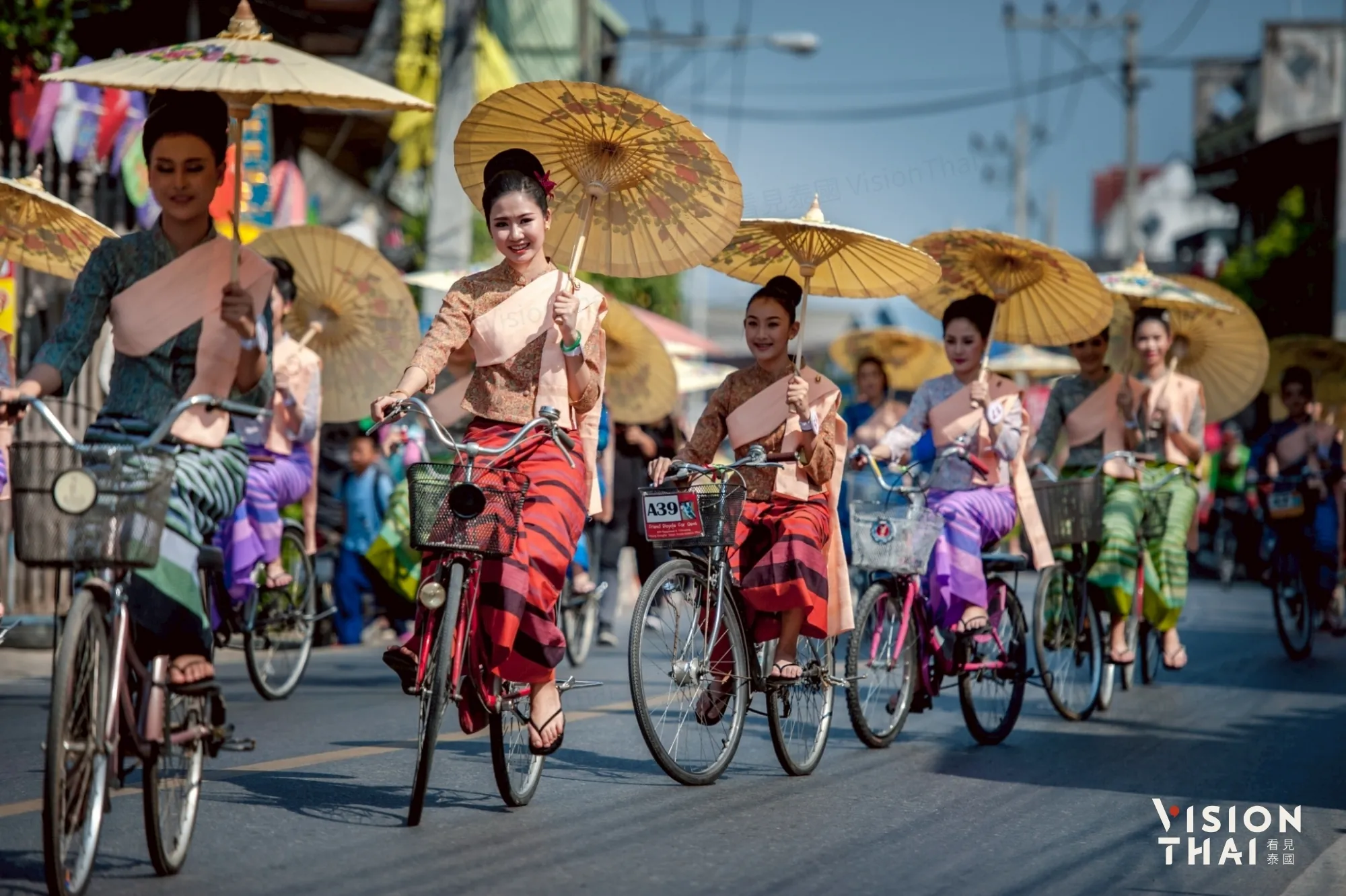 清迈博桑纸伞节在1月16日至18日隆重登场！将有撑伞淑女单车游行、纸伞DIY（来源：官方）
