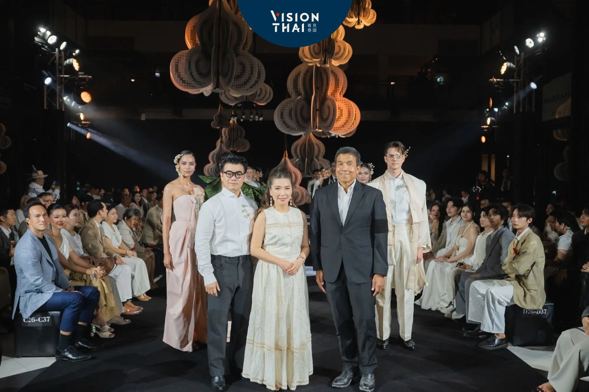 泰式迎賓花為靈感 曼谷河城換燈飾！由Lisa《LALISA》珠寶品牌SARRAN操刀（來源：看見泰國 VisionThai）