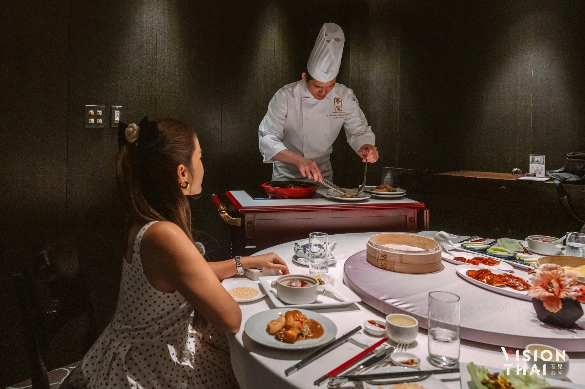 台北香宮「一鴨三吃」征服泰國網紅味蕾 帶動台灣美食旅遊潮