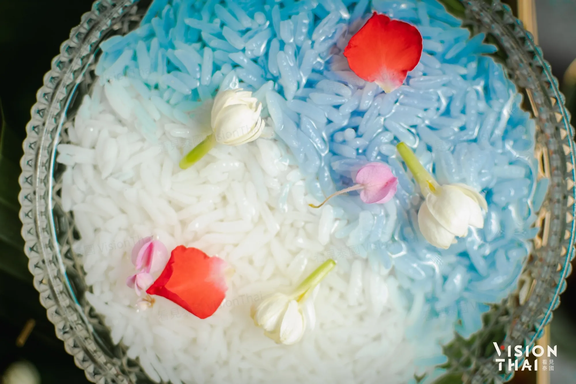 泰國必吃消暑！西瓜魚鬆、鳳梨配肉燥？6道宮廷級美食，這道快失傳