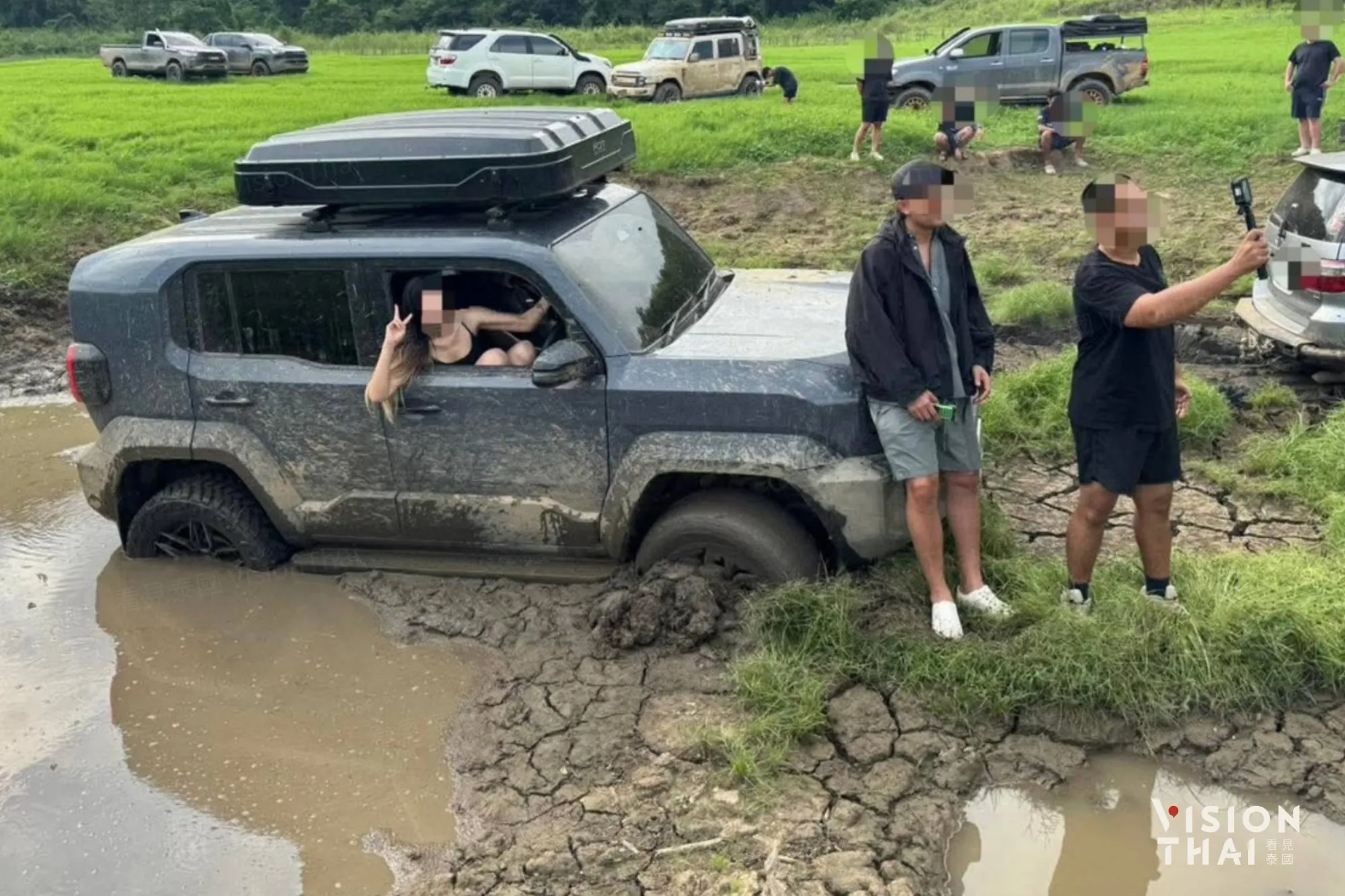 越野车冲上二战圣地兜风！死亡铁路尼基车站遗址重见天日却遭破坏（来源：Thai Burma Raiway FB）