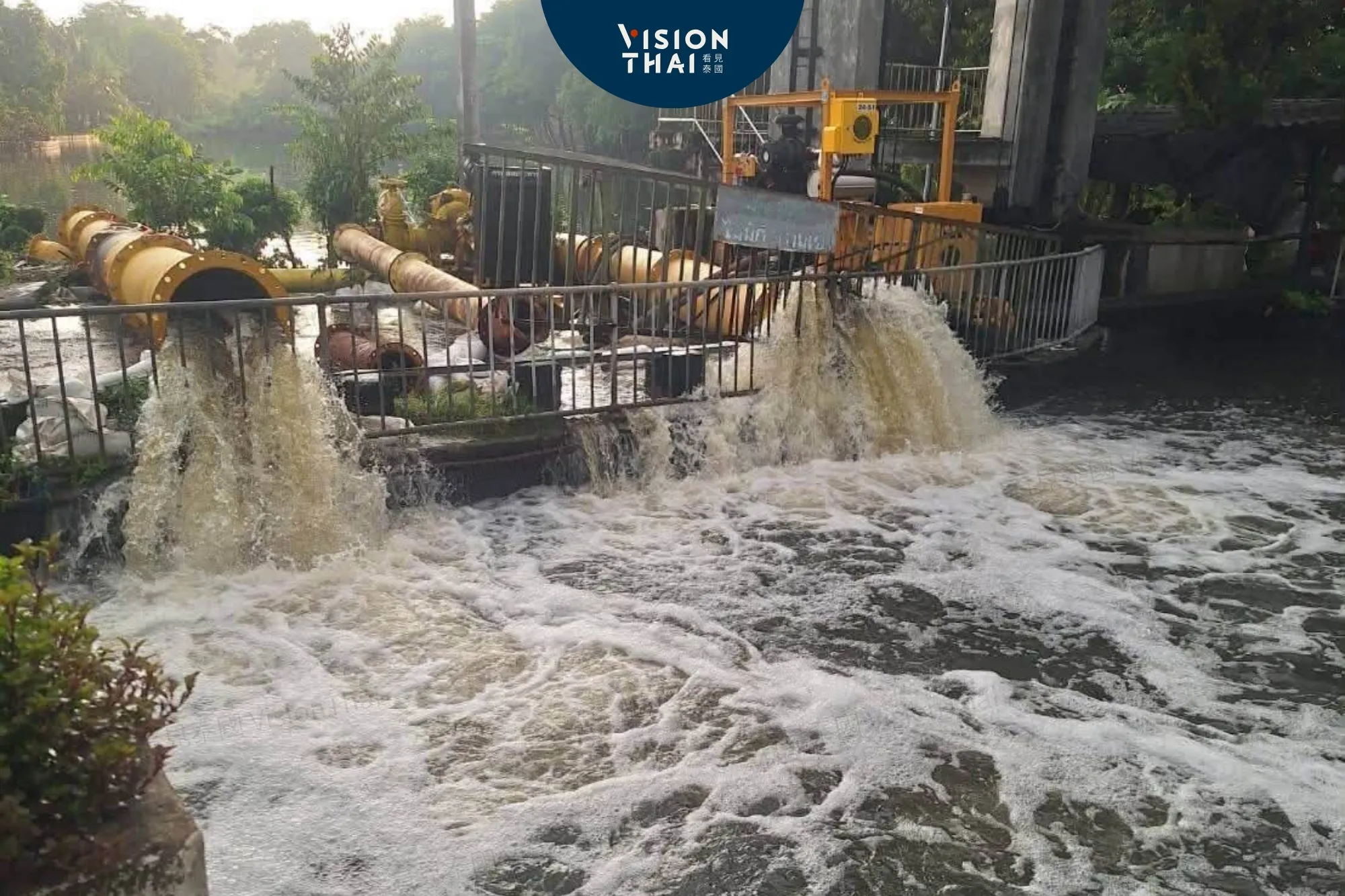 曼谷運河水位已滿！市長示警：10月10日起降雨恐再淹（來源：fb@Bangkok.water）